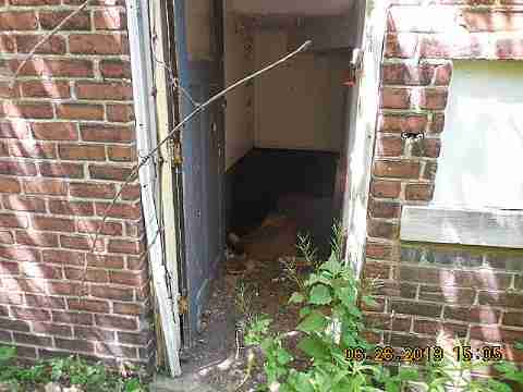 12405 Birwood (6)_m.jpg